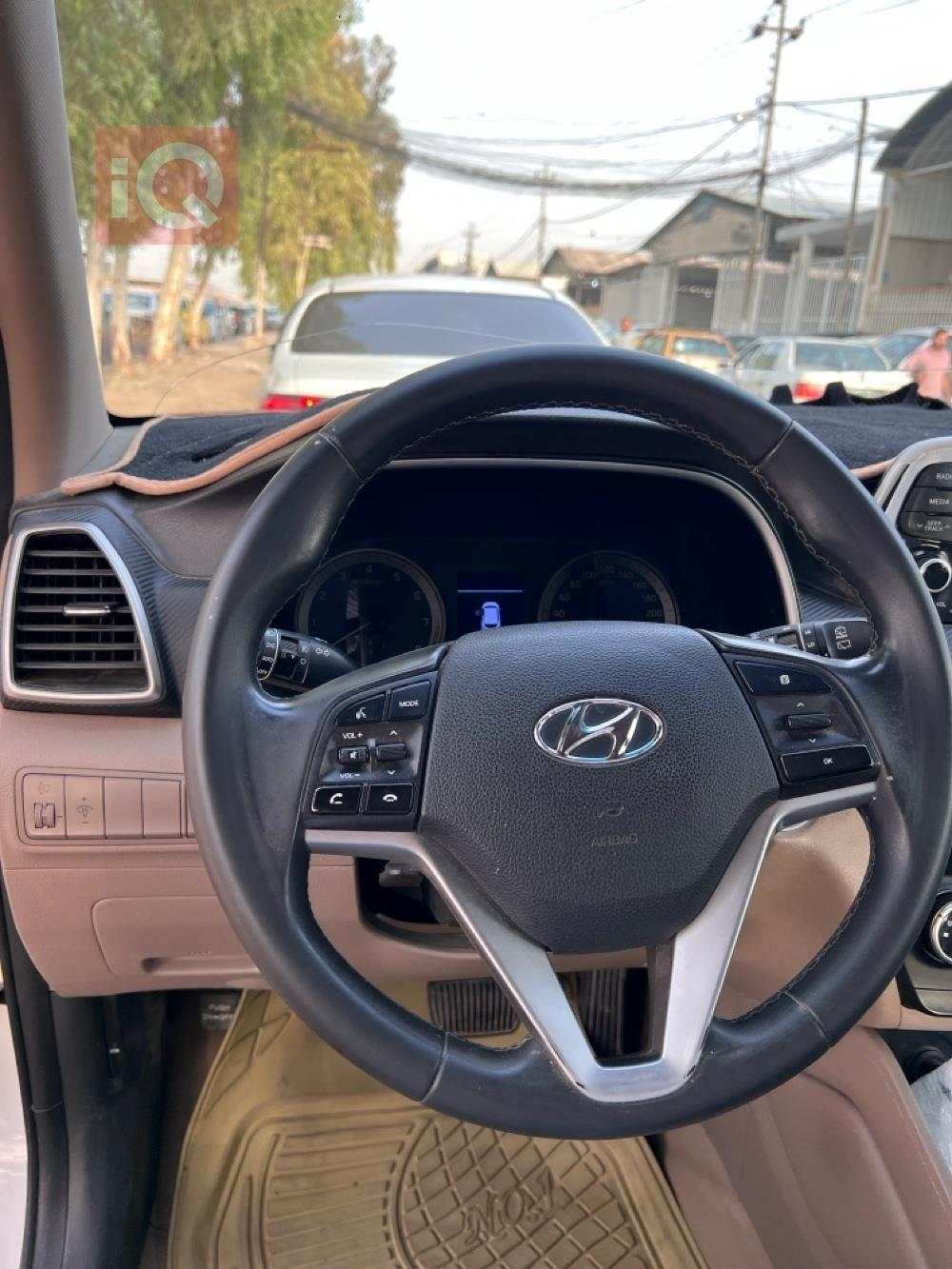 هیوندای تۆکسۆن